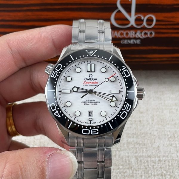 VS Factory Omega Seamaster Diver 300M 42mm White Wave Dial Black Ceramic Bezel (210.30.42.20.04.001) 1:1 Super Clone - DD8800 Movement