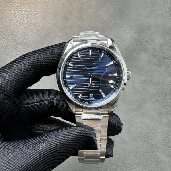VS Factory Omega Seamaster Aqua Terra 150M 41mm Black Teak Dial Blue Accents (220.10.41.21.01.001) 1:1 Super Clone - DD8900 Movement