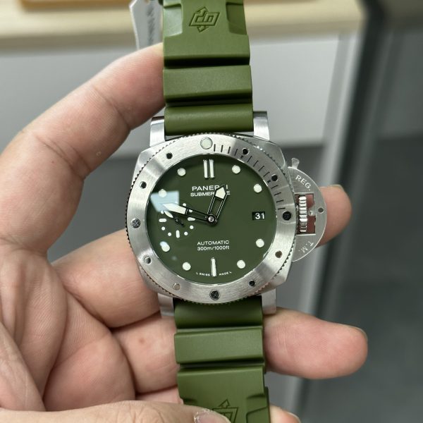 VS Factory Panerai Submersible "Verde Militare" 42mm PAM01055 1:1 Super Clone - DDP.900 Movement