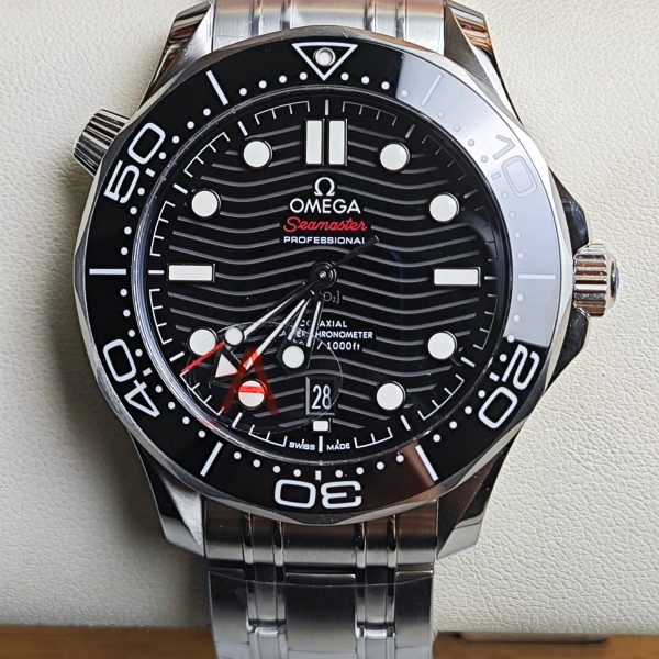 VS Factory Omega Seamaster Diver 300M 42mm Black Wave Dial Black Ceramic Bezel Stainless Steel Bracelet (210.30.42.20.01.001) 1:1 Super Clone - DD8800 Movement