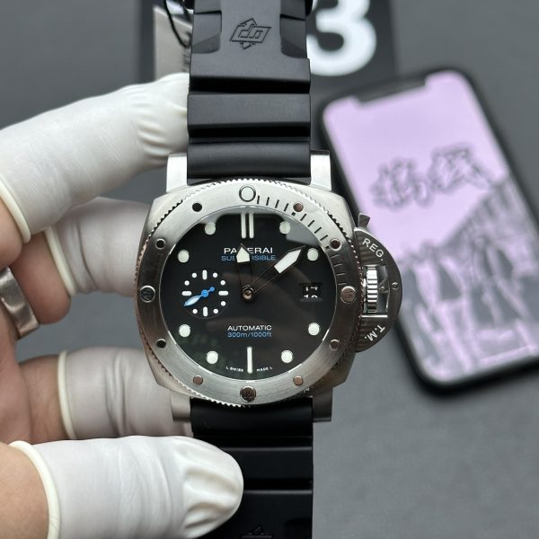 VS Factory Panerai Submersible QuarantaQuattro 44mm Black/Blue PAM01229 1:1 Super Clone - DDP.900 Movement