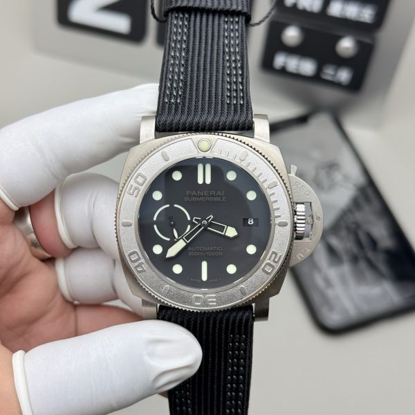 VS Factory Panerai Submersible 42mm Black Dial PAM00973 1:1 Super Clone - DDP.900 Movement